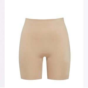 Suit Your Fancy Booty Booster - Spanx